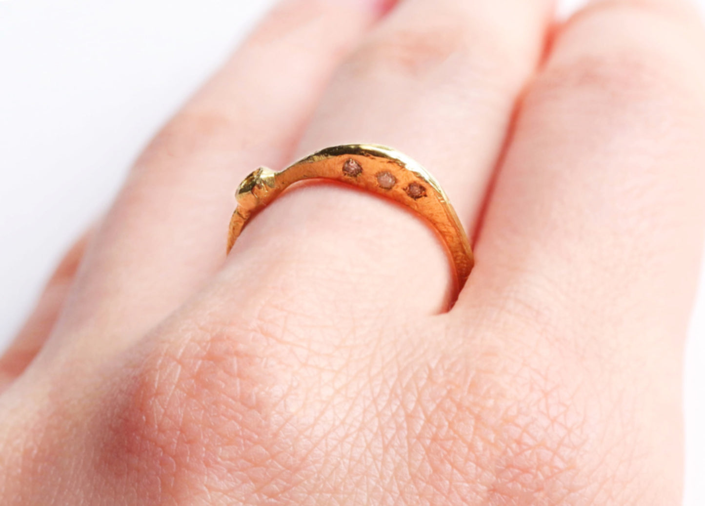 Crescent Duality Ring