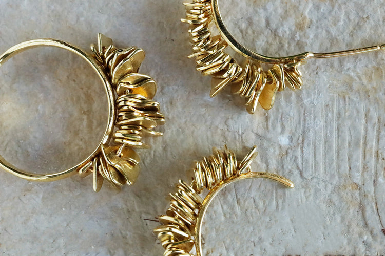 ハンドメイドチェーンブレスレットの着用クローズアップ