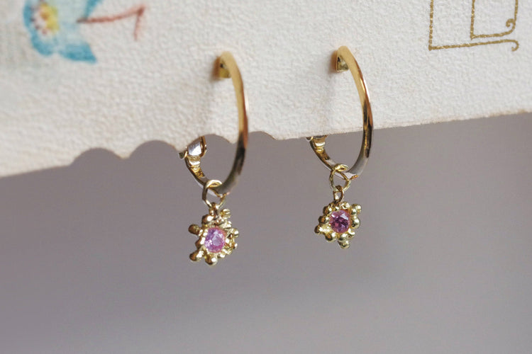 ピアス・イヤリング