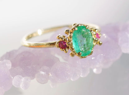 Elizabeth Ring - Emerald Sapphire