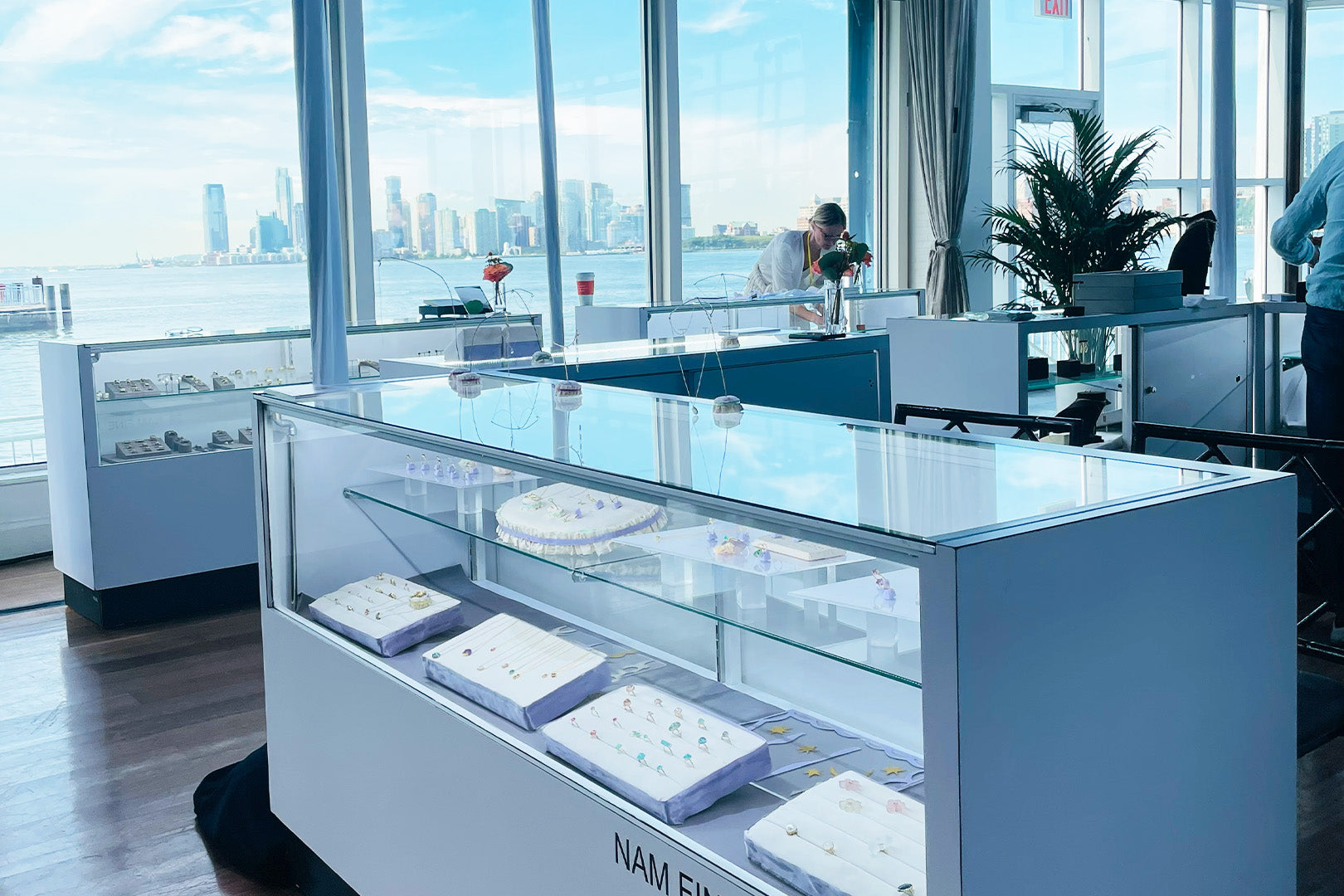 2022年8月以降のニューヨーク「MELEE THE SHOW」での展示風景