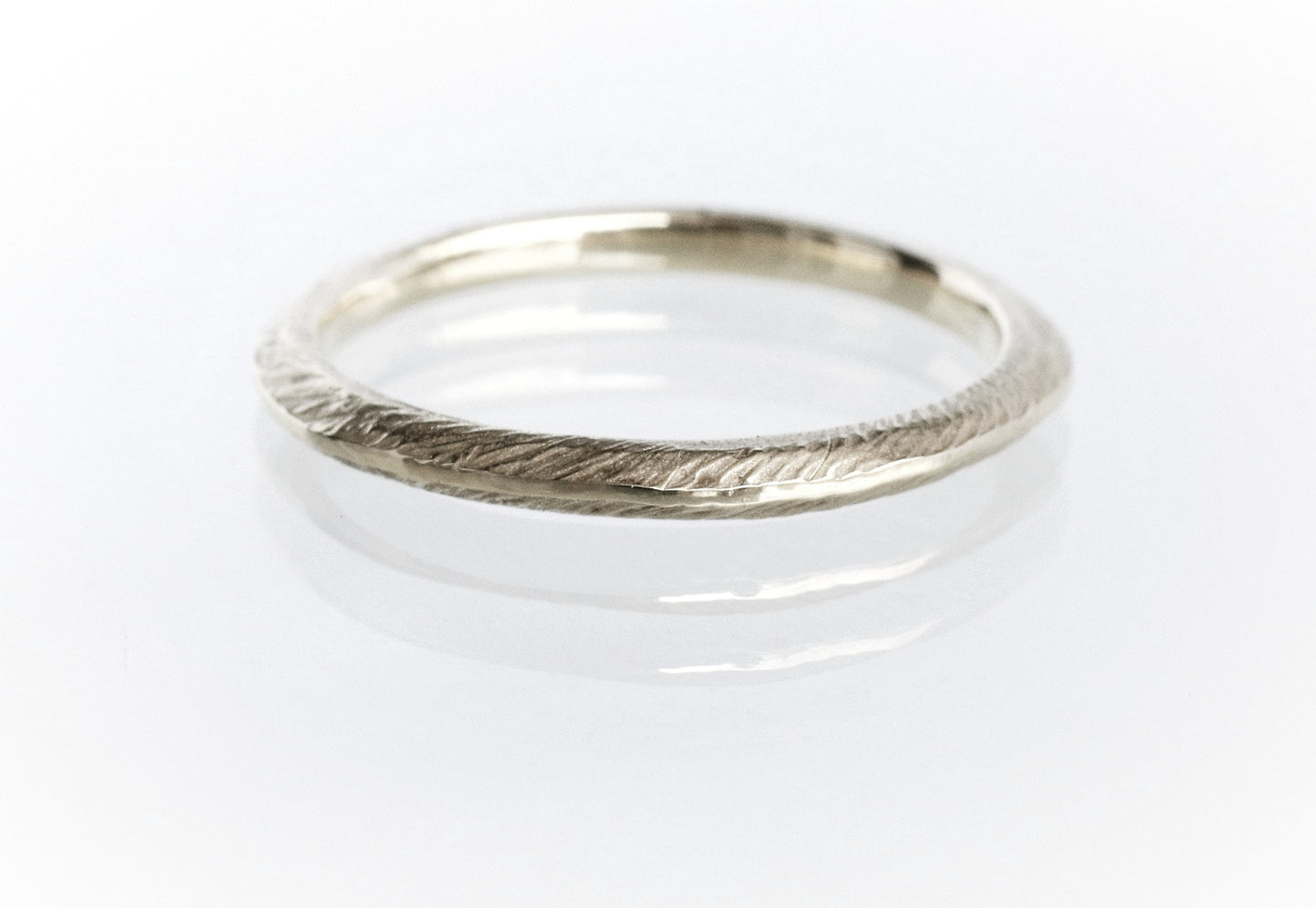 LINEA Ring