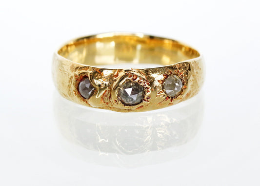 Sketch Diamond Ring