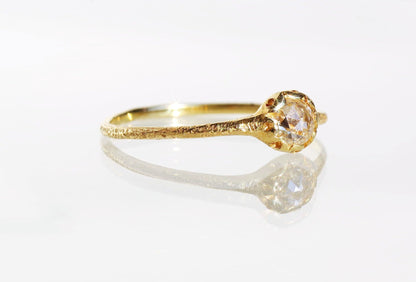 Rose-cut Scalloped Ring