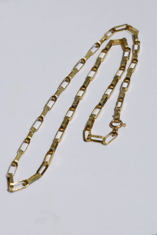 Hammer Texture Diamond Chain Necklace