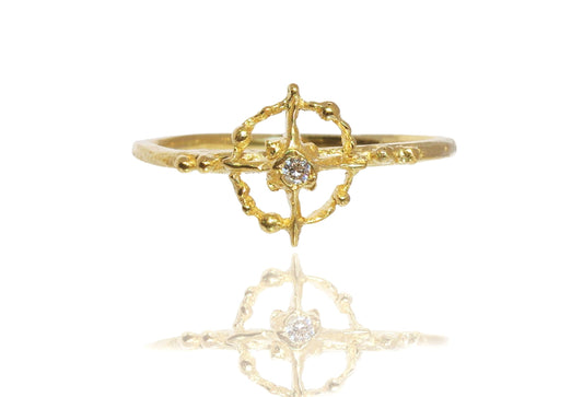 Etoile Diamond Ring