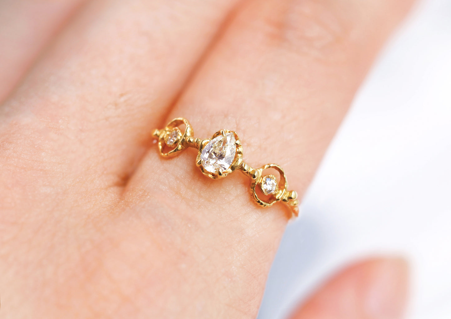 Pear-shaped Diamond Ring